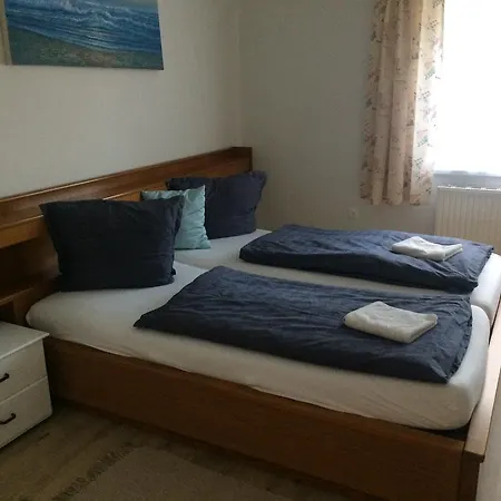 Appartamento Báró Berg Apartman *